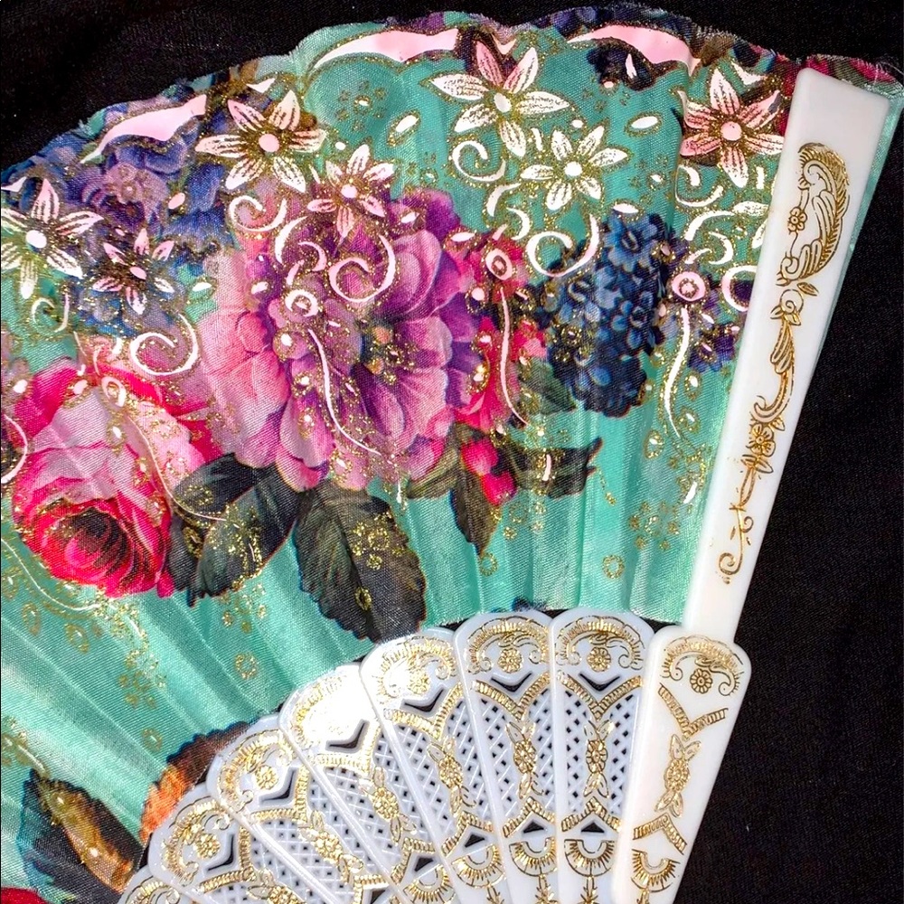 Floral Fan